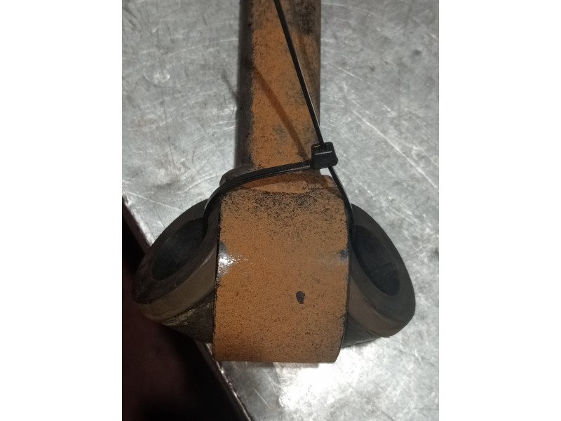 Recambio de barra estabilizadora trasera para ssangyong rexton w limited 4wd referencia OEM IAM   