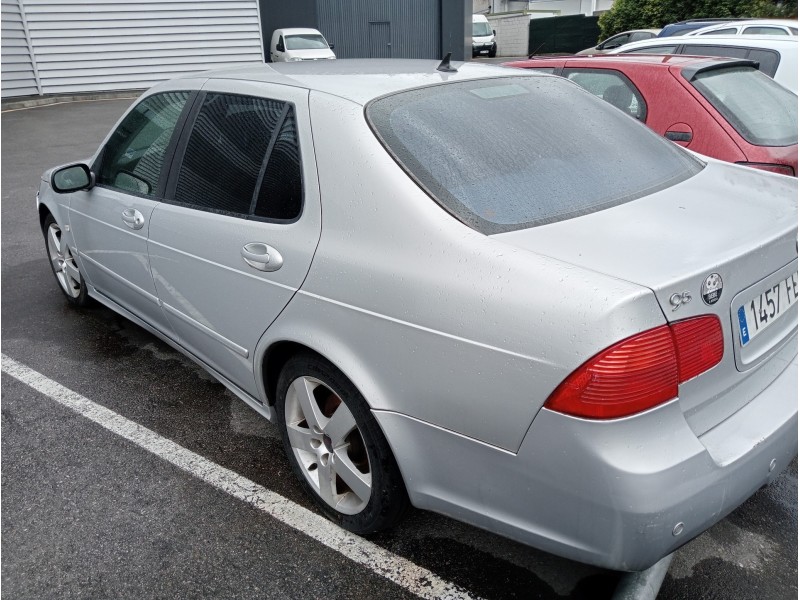 saab 9-5 berlina del año 2007