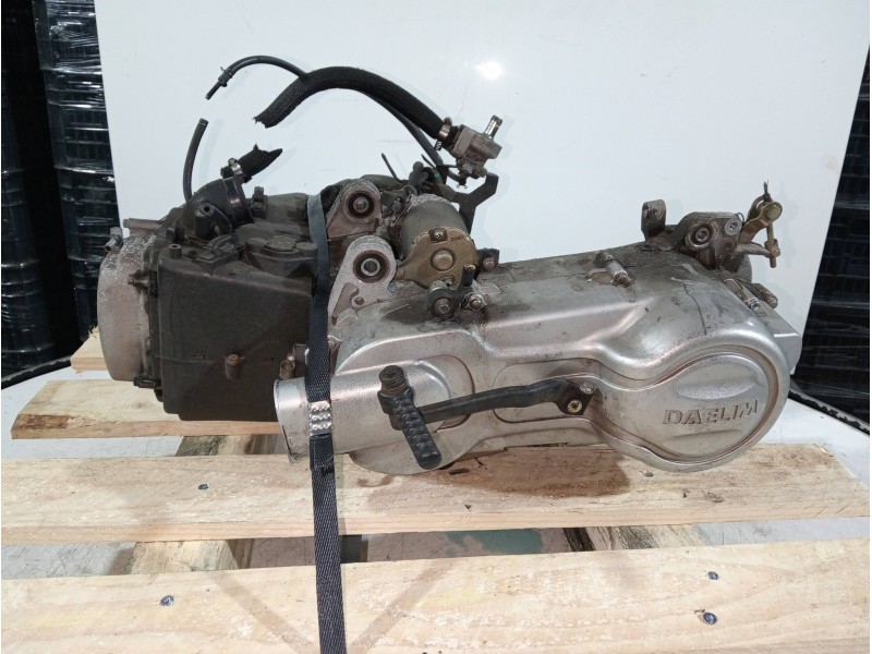 Recambio de motor completo para daelim besbi 125 besbi 125 referencia OEM IAM SC125E  