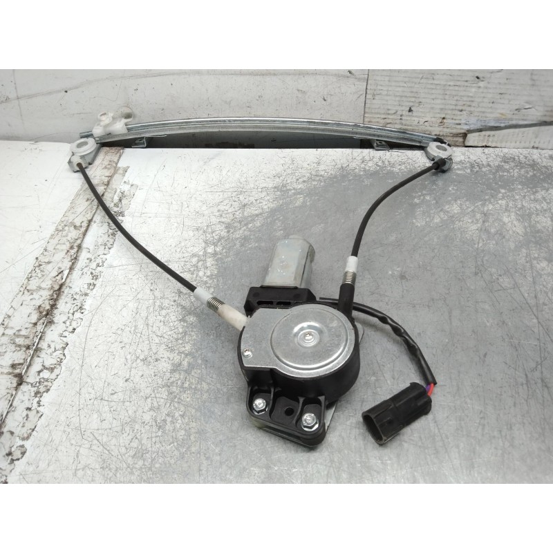 Recambio de elevalunas delantero izquierdo para renault clio ii fase i (b/cbo) 1.9 d referencia OEM IAM   3P