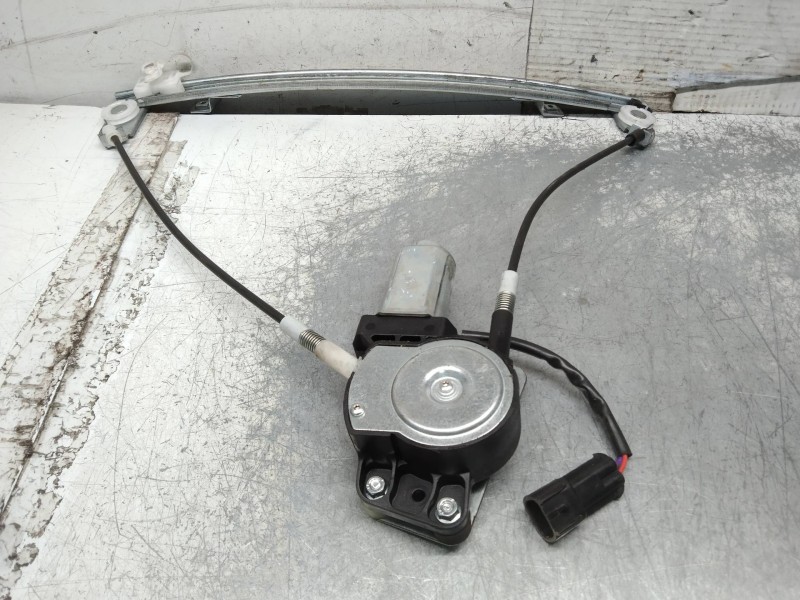 Recambio de elevalunas delantero izquierdo para renault clio ii fase i (b/cbo) 1.9 d referencia OEM IAM   3P