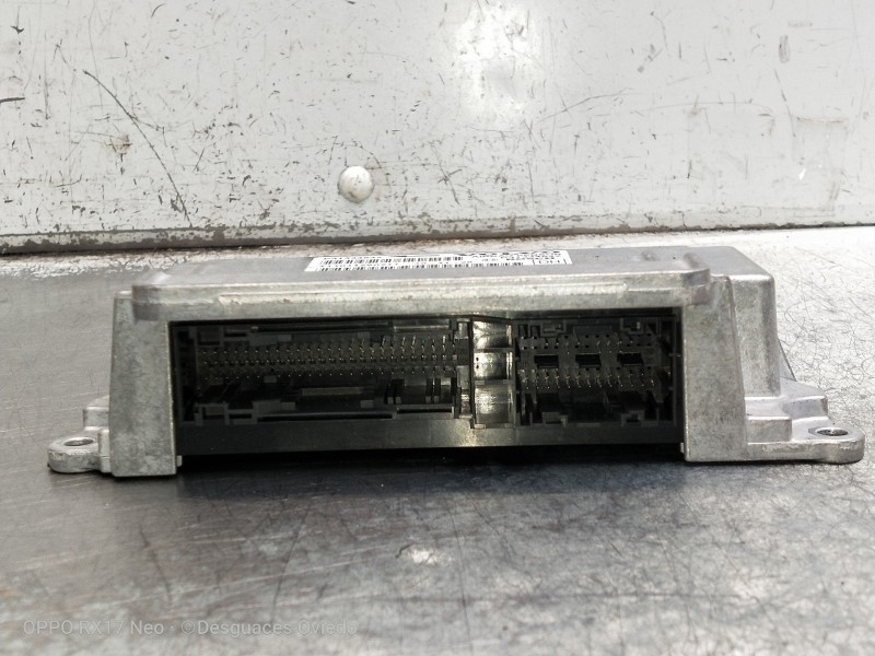 Recambio de centralita airbag para volvo v60 kombi momentum referencia OEM IAM P31334542 0285010943 T11011280211