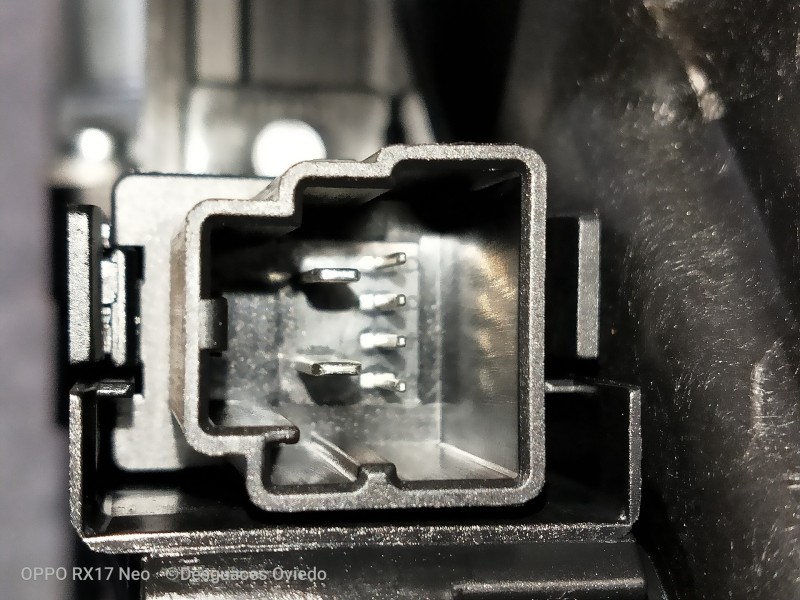 Recambio de elevalunas delantero derecho para volvo v60 kombi momentum referencia OEM IAM 6052621042122045  5P