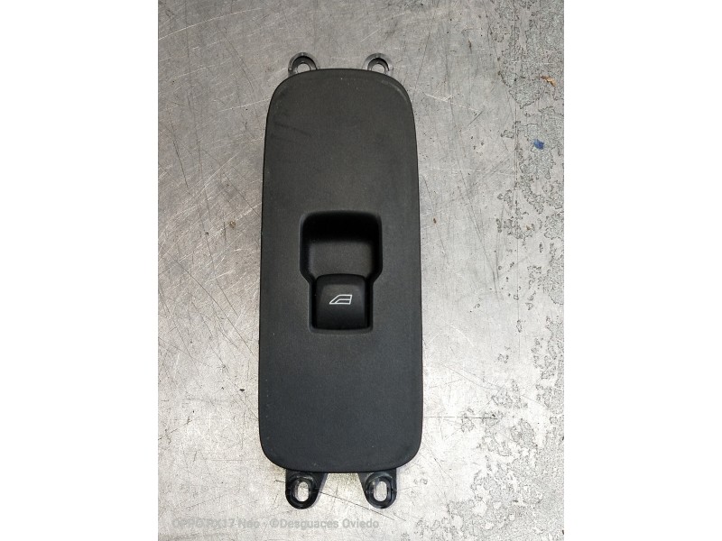Recambio de mando elevalunas delantero derecho para volvo v60 kombi momentum referencia OEM IAM 31272012 10W395 5P