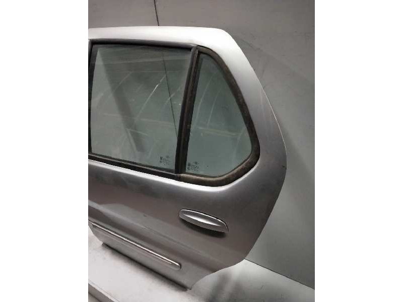 Recambio de puerta trasera izquierda para tata indigo marina 1.4 referencia OEM IAM   