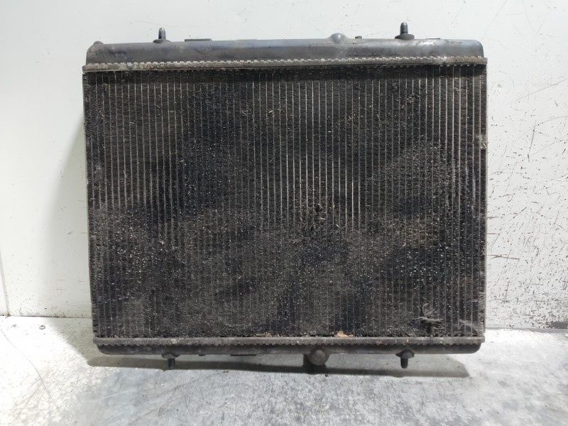 Recambio de radiador agua para peugeot 308 confort referencia OEM IAM 9657576580  