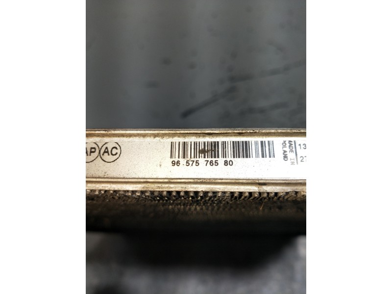 Recambio de radiador agua para peugeot 308 confort referencia OEM IAM 9657576580  