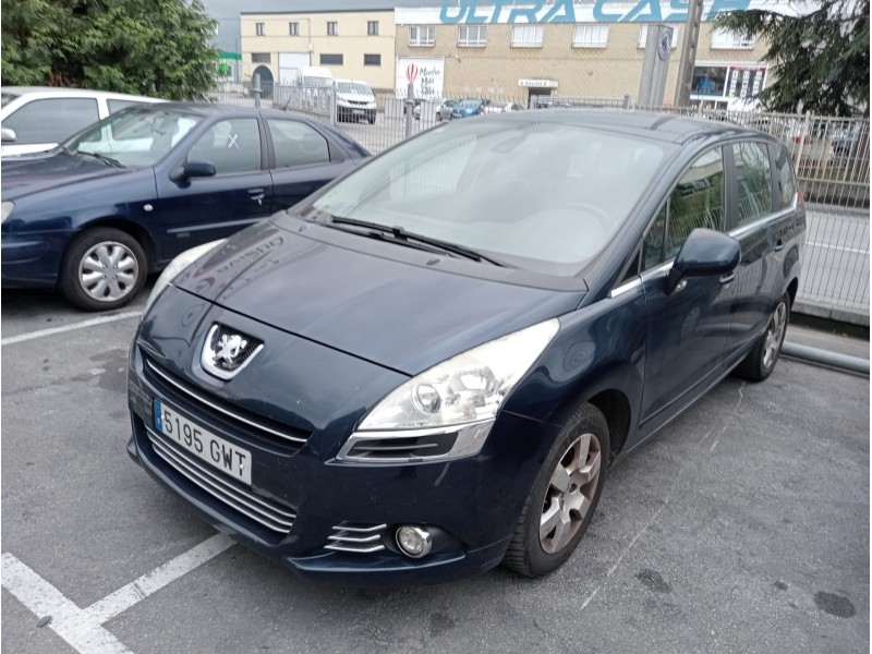 peugeot 5008 del año 2010