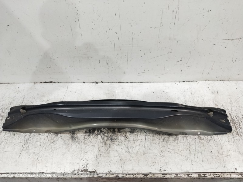 Recambio de refuerzo paragolpes trasero para volvo v60 kombi momentum referencia OEM IAM   