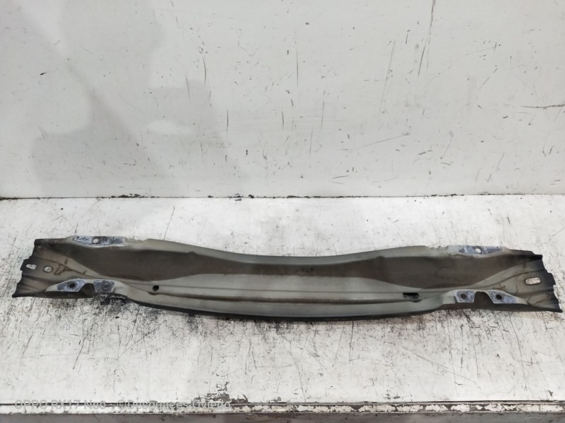 Recambio de refuerzo paragolpes trasero para volvo v60 kombi momentum referencia OEM IAM   