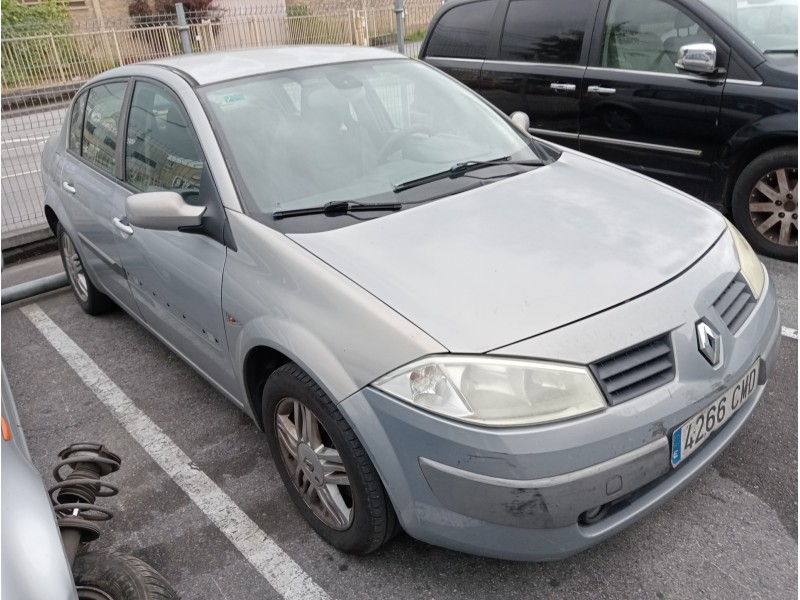 renault megane ii classic berlina del año 2003