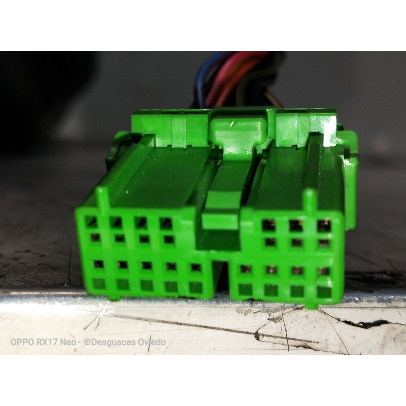 Recambio de retrovisor derecho para volvo v60 kombi momentum referencia OEM IAM 31297352 ELECTRICO 2 ENCHUFES 16 CABLES