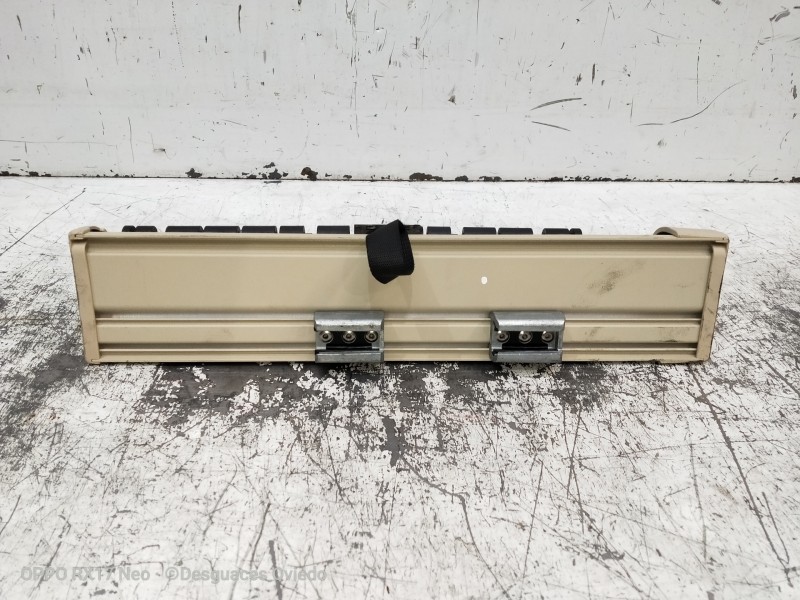 Recambio de bandeja trasera para volvo v60 kombi momentum referencia OEM IAM 992820018  