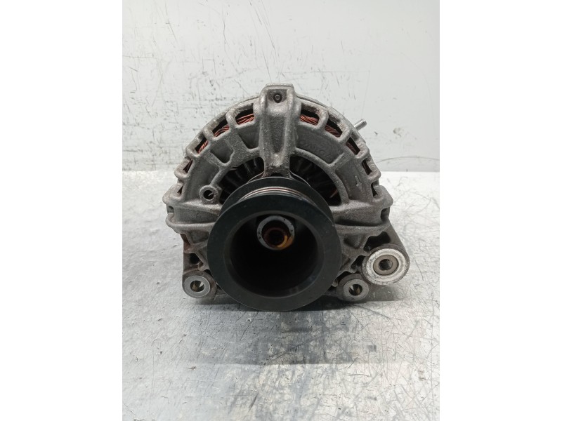 Recambio de alternador para volvo xc60 kinetic 2wd referencia OEM IAM 0125812009 30659580 