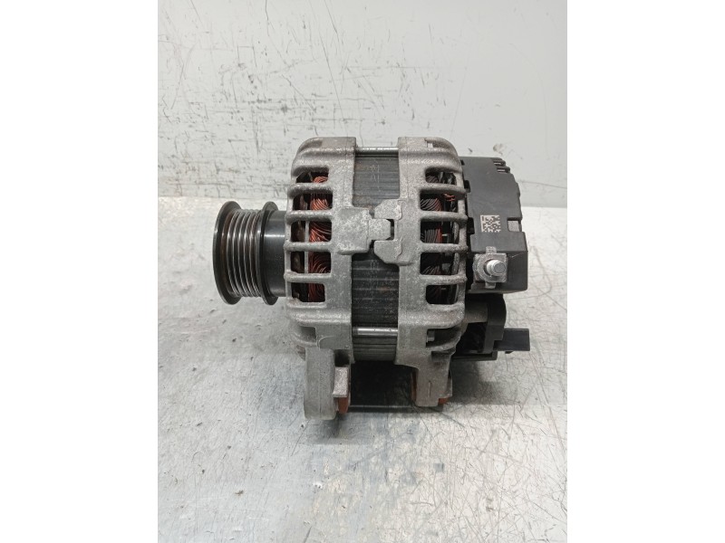 Recambio de alternador para volvo xc60 kinetic 2wd referencia OEM IAM 0125812009 30659580 