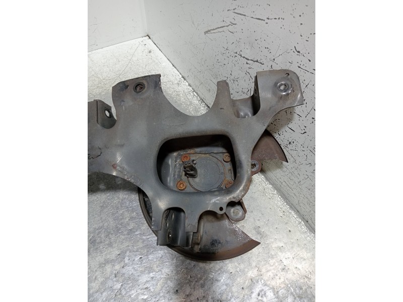 Recambio de mangueta trasera izquierda para volvo xc60 kinetic 2wd referencia OEM IAM   