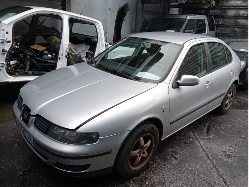 seat leon (1m1) del año 2000