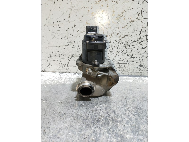 Recambio de valvula egr para peugeot 308 confort referencia OEM IAM   