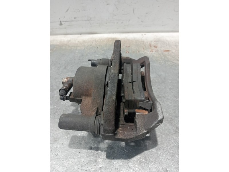 Recambio de pinza freno delantera izquierda para mazda 626 berlina (gf) 2.0 ditd ac referencia OEM IAM   