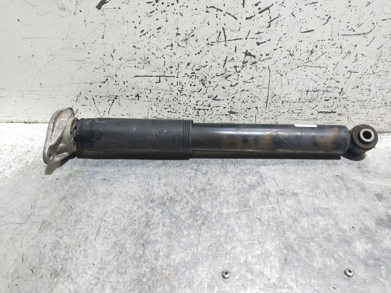 Recambio de amortiguador trasero derecho para volvo v60 kombi momentum referencia OEM IAM 31329493  