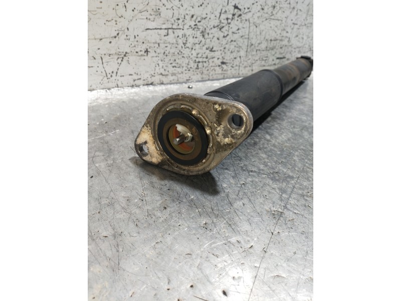Recambio de amortiguador trasero derecho para volvo v60 kombi momentum referencia OEM IAM 31329493  