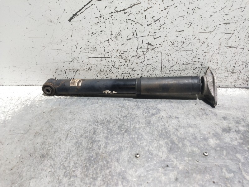 Recambio de amortiguador trasero izquierdo para volvo v60 kombi momentum referencia OEM IAM 31329493  