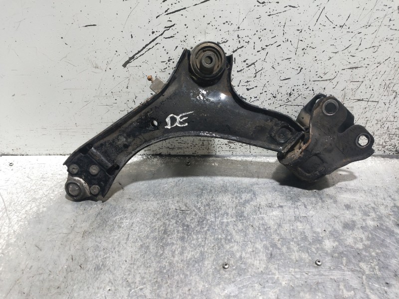 Recambio de brazo suspension inferior delantero derecho para volvo v60 kombi momentum referencia OEM IAM   