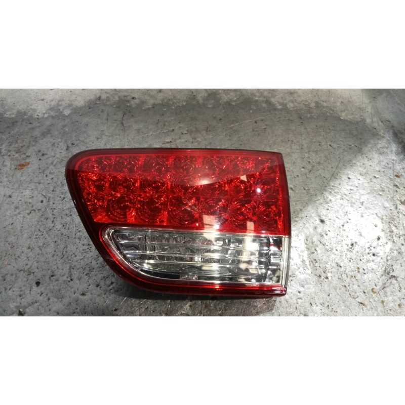 Recambio de piloto trasero derecho interior para citroen c-crosser 2.2 hdi fap cat referencia OEM IAM   