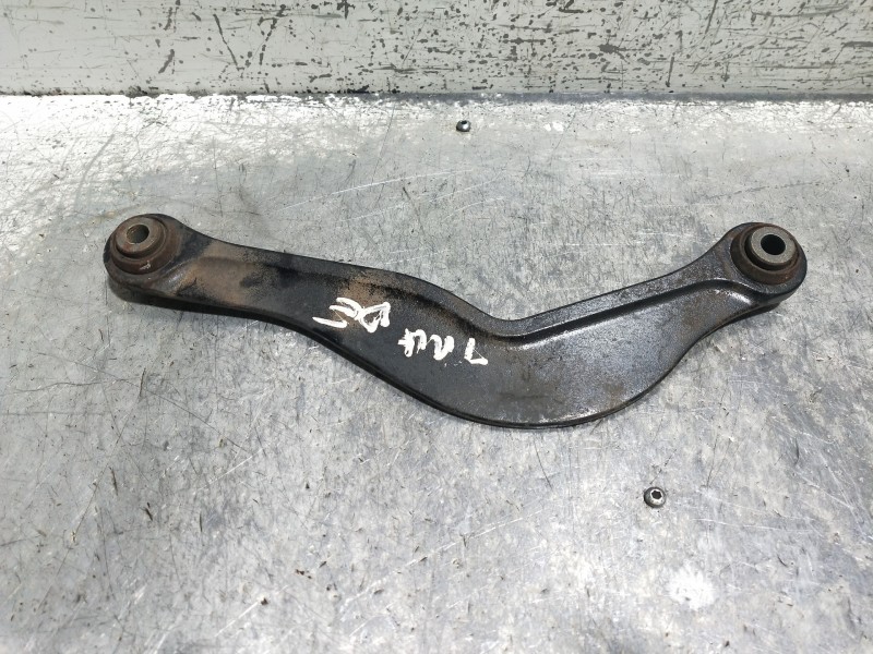 Recambio de brazo suspension superior trasero derecho para volvo v60 kombi momentum referencia OEM IAM 6G915500BA  