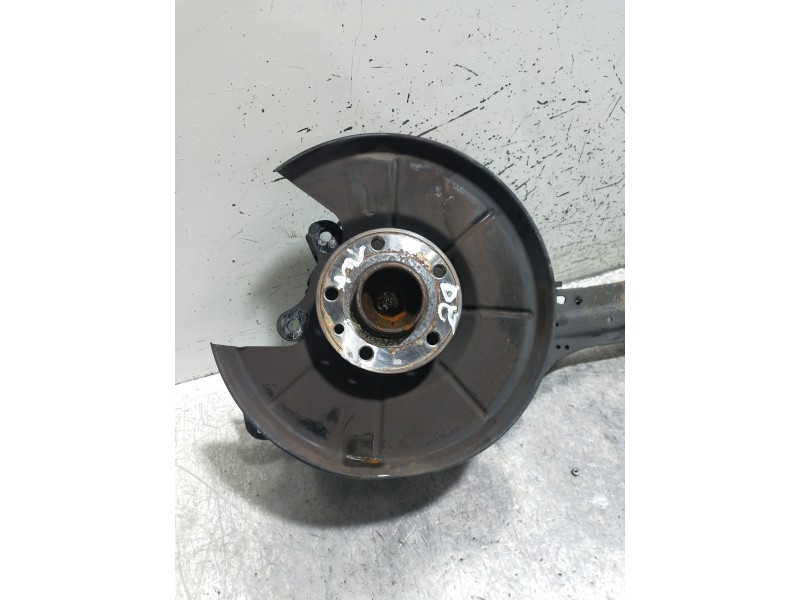 Recambio de mangueta trasera derecha para volvo v60 kombi momentum referencia OEM IAM   