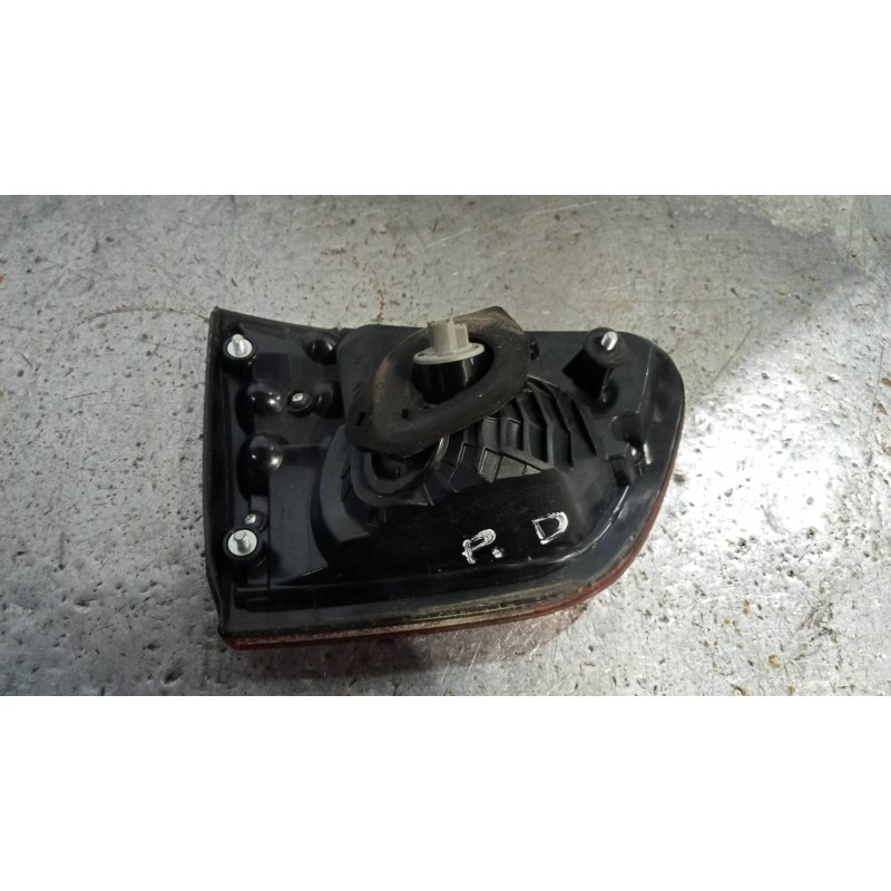 Recambio de piloto trasero derecho interior para citroen c-crosser 2.2 hdi fap cat referencia OEM IAM   