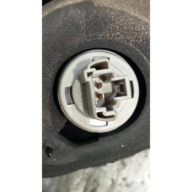 Recambio de piloto trasero derecho interior para citroen c-crosser 2.2 hdi fap cat referencia OEM IAM   