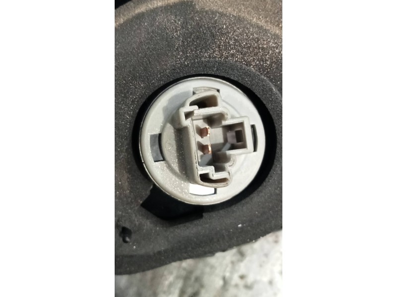 Recambio de piloto trasero derecho interior para citroen c-crosser 2.2 hdi fap cat referencia OEM IAM   