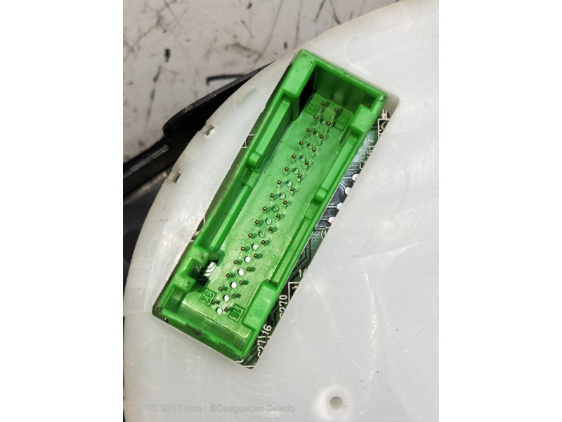 Recambio de cuadro instrumentos para audi a4 berlina (b5) 1.8 referencia OEM IAM 8DC919861C  