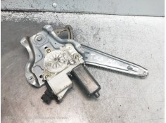 Recambio de elevalunas trasero derecho para toyota corolla (e12) 2.0 d-cat referencia OEM IAM 6988008100 0130822031 5P