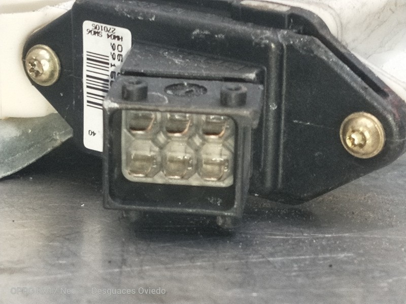 Recambio de elevalunas trasero derecho para toyota corolla (e12) 2.0 d-cat referencia OEM IAM 6988008100 0130822031 5P