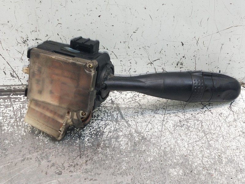 Recambio de mando luces para toyota corolla (e12) 2.0 d-cat referencia OEM IAM   