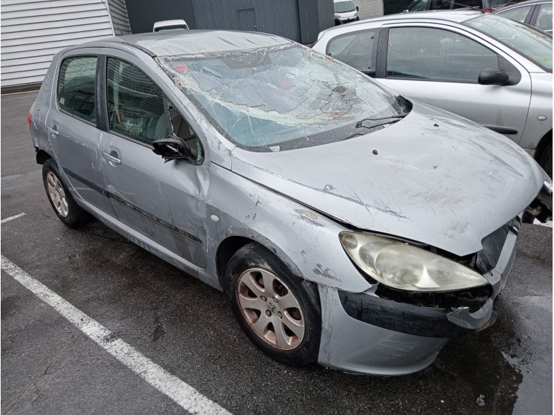 peugeot 307 berlina (s2) del año 2005