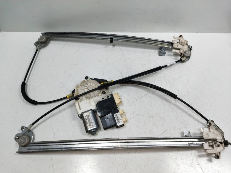 Recambio de elevalunas delantero izquierdo para peugeot 807 sv referencia OEM IAM 1400758880 9221L4 