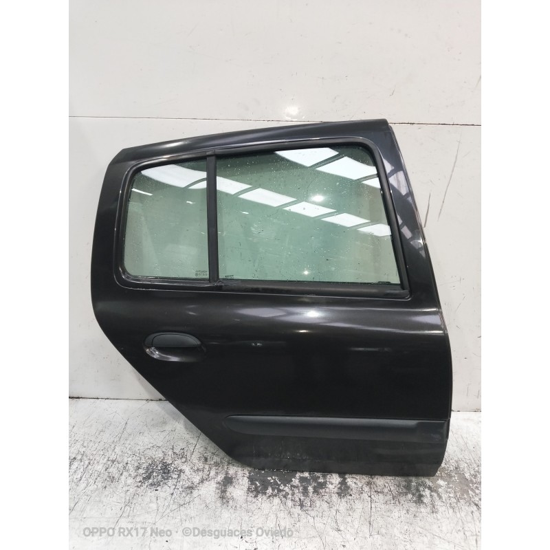 Recambio de puerta trasera derecha para renault clio ii fase ii (b/cb0) authentique referencia OEM IAM   5P