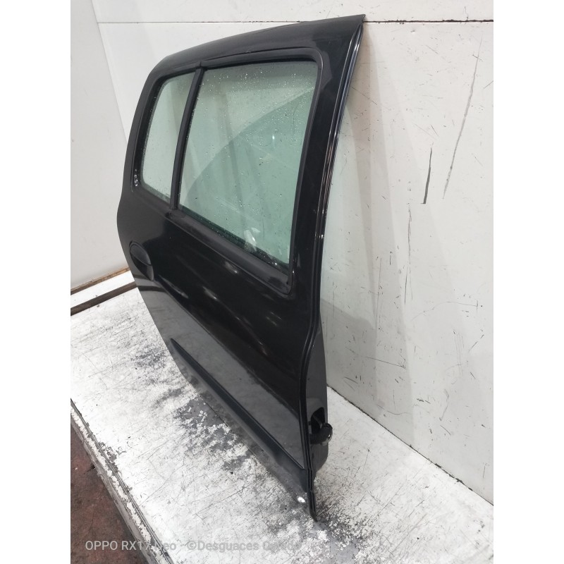 Recambio de puerta trasera derecha para renault clio ii fase ii (b/cb0) authentique referencia OEM IAM   5P