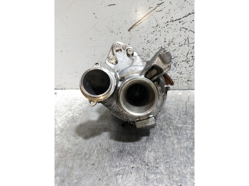 Recambio de turbocompresor para bmw serie 5 lim. (f10) 530d xdrive referencia OEM IAM 7823202 8060945 