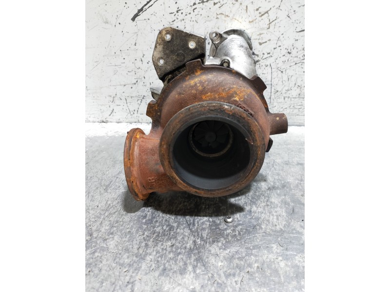 Recambio de turbocompresor para bmw serie 5 lim. (f10) 530d xdrive referencia OEM IAM 7823202 8060945 