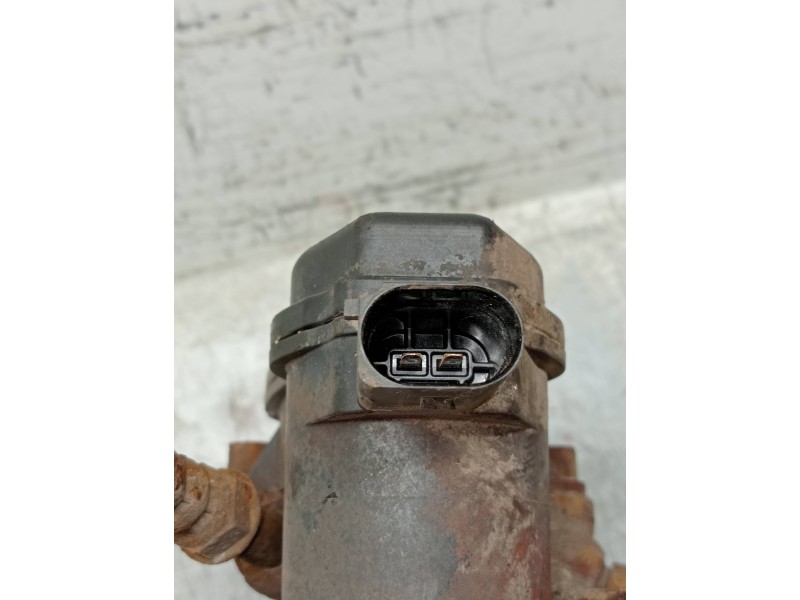 Recambio de pinza freno trasera derecha para audi a5 coupe (8t) 2.7 tdi referencia OEM IAM   