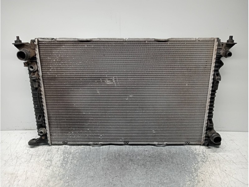 Recambio de radiador agua para audi a5 coupe (8t) 2.7 tdi referencia OEM IAM 8K0121251Q  