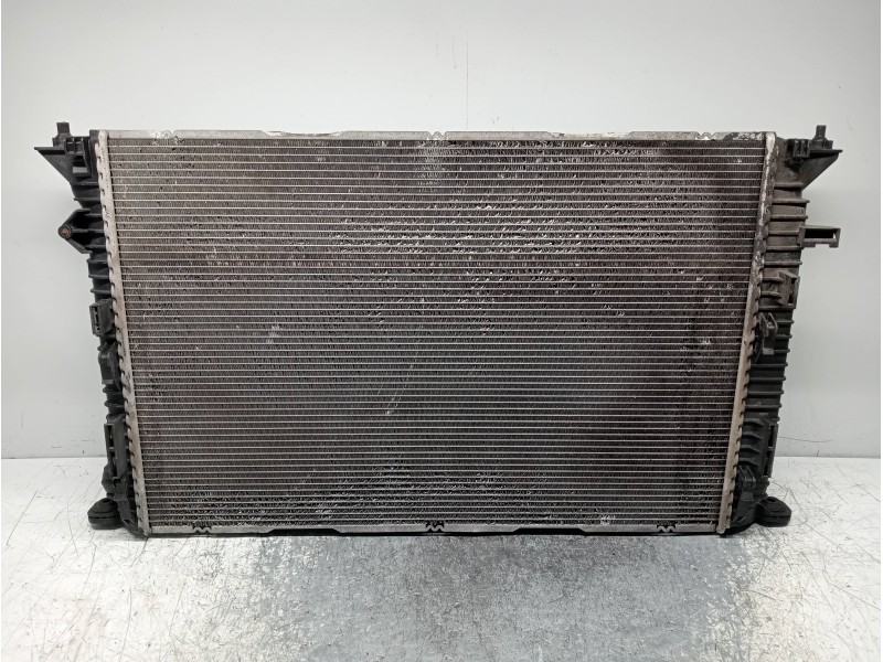 Recambio de radiador agua para audi a5 coupe (8t) 2.7 tdi referencia OEM IAM 8K0121251Q  
