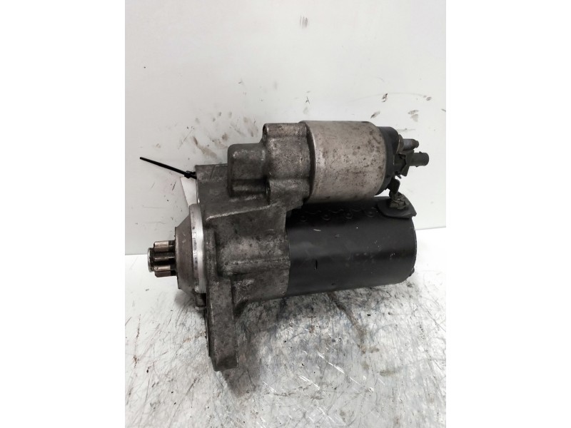 Recambio de motor arranque para volkswagen golf iv variant (1j5) highline referencia OEM IAM 0001121028 BOSCH 