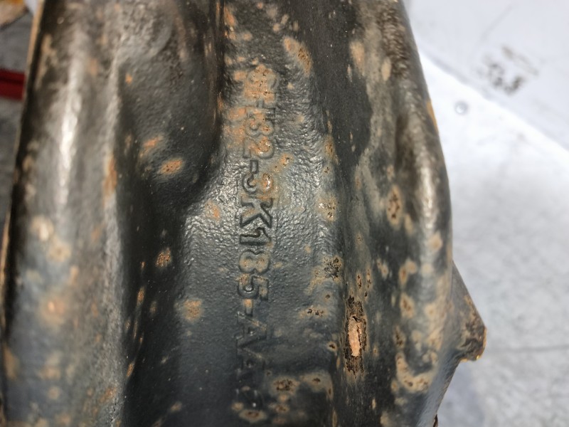 Recambio de mangueta delantera derecha para land rover range rover sport v6 td s referencia OEM IAM 8H323K185AA  