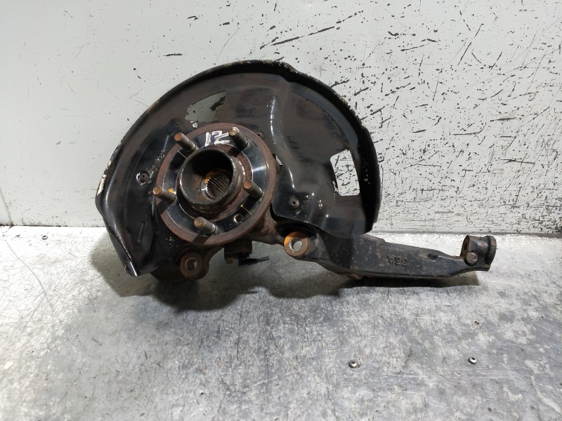 Recambio de mangueta delantera izquierda para land rover range rover sport v6 td s referencia OEM IAM 8H323K186AA  