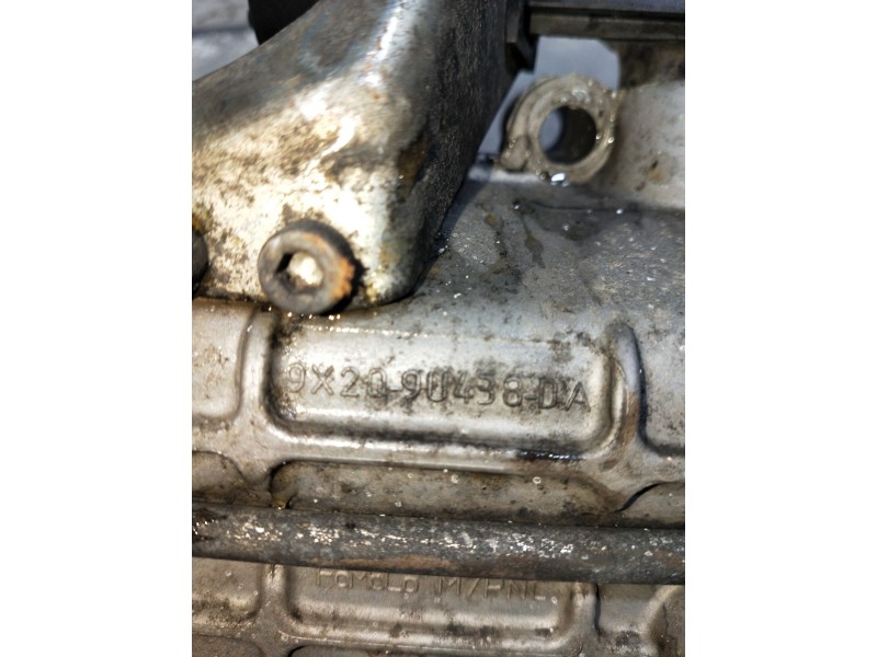 Recambio de valvula egr para land rover range rover sport v6 td s referencia OEM IAM 9X2Q9U438DA  